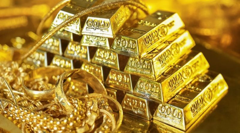 Gold Price Today : સોનાના ભાવ સતત ત્રીજા દિવસે ઘટ્યા, ચાંદીના ભાવ પણ ગગડ્યા, જાણો આજના ભાવ