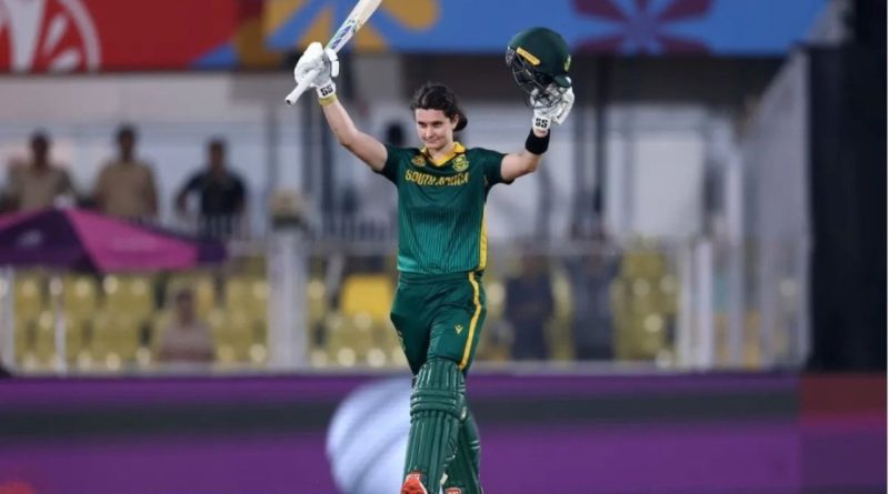 વર્લ્ડ કપ સેમિફાઈનલમાં ઐતિહાસિક સદી, આવું કરનારી વિશ્વની પ્રથમ કેપ્ટન બની આ ખેલાડી