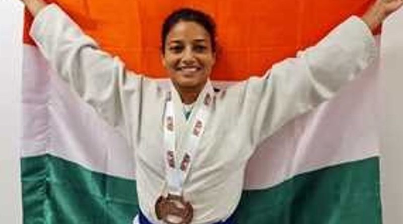 ઈન્ટરનેશનલ માર્શલ આર્ટ પ્લેયરનો આપઘાત:ફોન પર વાત કરવા રૂમમાં ગઈ, દરવાજો બંધ કર્યો; બહેને ફાંસી પર લટકતા જોઈ; એશિયન ચેમ્પિયનશિપમાં બ્રોન્ઝ વિજેતા