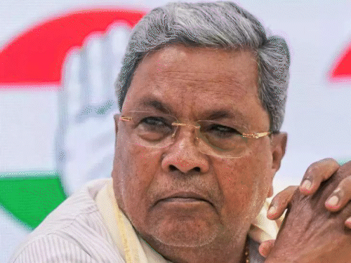 કર્ણાટકમાં ધારાસભ્યના PAના સસ્પેન્શન પર સ્ટે:RSSના કાર્યક્રમમાં હાજરી આપવા બદલ કાર્યવાહી કરી હતી; રાજ્યમાં શાખાઓ પરનો પ્રતિબંધ પહેલાથી જ રોકવામાં આવ્યો