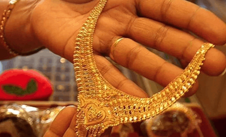 આજે સોના-ચાંદીની ચમક ફરી ફિક્કી પડી:13 દિવસમાં સોનાના ભાવમાં ₹10,246 અને ચાંદીના ભાવમાં₹25,675નો ઘટાડો થયો, જાણો આજનો ભાવ