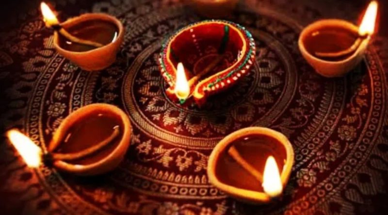 Diwali 2025: દિવાળીની રાત્રે આ વિધિઓ કરો, દેવી લક્ષ્મી પ્રસન્ન થશે, અને તમારું ઘર સુખ અને સમૃદ્ધિથી ભરાઈ જશે! Diwali 2025: દિવાળીની રાત્રે આ વિધિઓ કરો, દેવી લક્ષ્મી પ્રસન્ન થશે, અને તમારું ઘર સુખ અને સમૃદ્ધિથી ભરાઈ જશે!