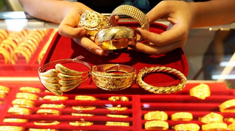 Gold Price Today: 4 દિવસમાં 7000 રુપિયા સસ્તું થયું સોનું, લાભ પાંચમે વધ્યો કે ઘટ્યો સોનાનો ભાવ જાણો