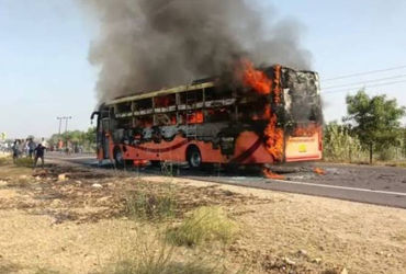 મદદની ભીખ માંગતો હતો યુવાન, લોકો વીડિયો બનાવતા રહ્યા: જેસલમેર બસ દુર્ઘટનામાં મૃત્યુઆંક વધીને 24 થયો