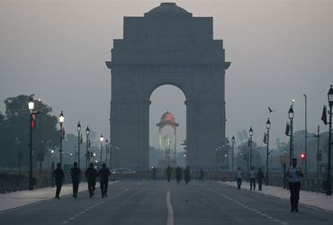 દિલ્હીનો શ્વાસ રૂંધાયો, AQI 400ને પાર: સુપ્રીમ કોર્ટના આદેશનું પાલન નહીં
