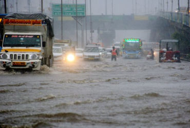 વધુ એક વાવાઝોડાનો ખતરો! 5 દિવસ ભારેથી અતિભારે વરસાદની આગાહી, આ 5 રાજ્યો પર સંકટ