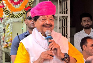 ઈન્દોરમાં ઑસ્ટ્રેલિયાની ક્રિકેટર્સ સાથે છેડતી મામલે ભાજપ નેતાએ ખેલાડીઓનો જ વાંક કાઢ્યો, કહ્યું- સૂચના વિના બહાર ન જવાય