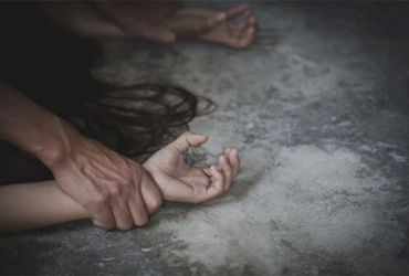 બ્રિટનમાં ભારતીય યુવતી પર વંશીય દાજ રાખી બળાત્કાર, લોકોમાં ભય