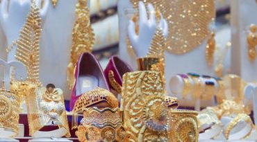 ફરી એક લાખ રૂપિયાની નીચે જઈ શકે સોનાના ભાવ! ટ્રમ્પ, ટ્રેડ ડીલ સહિત આ 4 પરિબળો જવાબદાર