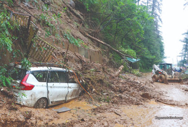 પાપુઆ ન્યૂ ગિનીના પહાડી વિસ્તારોમાં ભૂસ્ખલન, અનેક ઘરો દટાયા, 30 લોકોના મોત