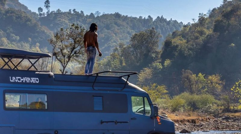 ફિલ્મો કરતા ગીતના કારણે હિટ છે અભિનેતા, જન્મદિવસ પર 12 વર્ષ જુનું સપનું પૂર્ણ કર્યું, આવો છે પરિવાર