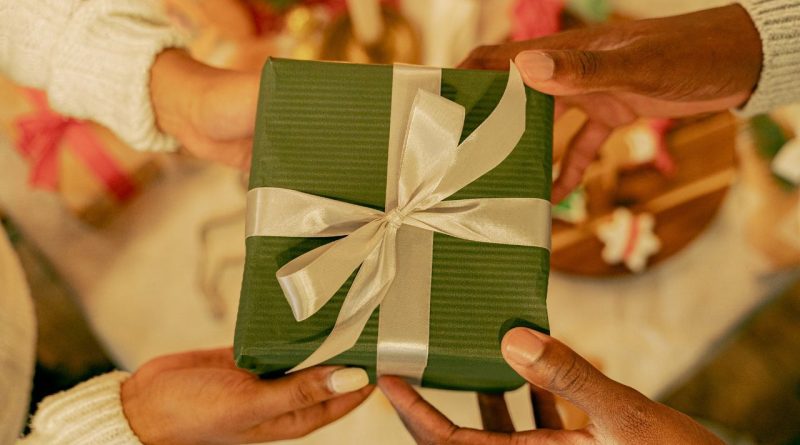 કાનુની સવાલ :  શું મિલકતની ભેટ આપ્યા પછી પાછી લઈ શકાય છે? નિયમો જાણો