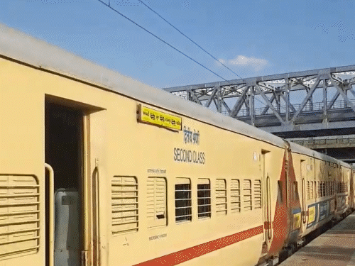 અમદાવાદ આવી રહેલા સેનાના જવાનની ચાલુ ટ્રેનમાં હત્યા:બિકાનેરમાં સાબરમતી એક્સપ્રેસમાં યુવકોએ છરીથી હુમલો કર્યો, RPFએ કોચ સીલ કર્યો