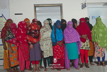 સોલા પોલીસે ગેરકાયદે રહેતી૧૭  બાંગલાદેશી મહિલાઓની પુછપરછમાં ખુલાસો