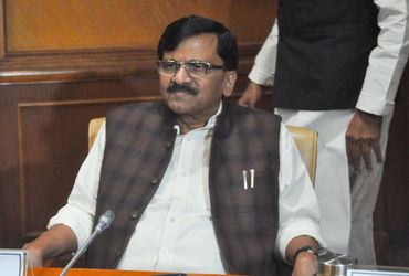 ખરાબ આરોગ્ય કે અન્ય કોઈ કારણ? દિગ્ગજ નેતાએ રાજકારણથી વિરામ લેતા તર્ક-વિતર્ક