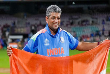 એક સમયે તેંડુલકર સાથે તુલના થઈ હતી પણ ટીમ ઇન્ડિયામાં મોકો ન મળ્યો, હવે દેશની દીકરીઓને વર્લ્ડ ચેમ્પિયન બનાવી