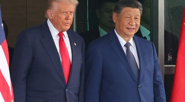 ચીને અમેરિકા સામેનો 24% ટેરિફ હટાવ્યાની કરી જાહેરાત, શું બંને ધૂરંધર વચ્ચેના ટ્રેડ વોરનો અંત?