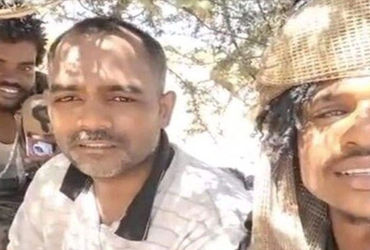 શાહરુખ ખાનને ઓળખો છો…?’, સુદાનમાં અપહરણ કરાયેલા ભારતીય યુવકને RSFના લડાકૂઓનો સવાલ!