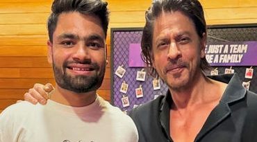 જન્મદિવસની શુભેચ્છા પાઠવી તો કિંગ ખાને પૂછ્યો સવાલ, સ્ટાર ક્રિકેટર રિંકુ સિંહ ગુંચવાઈ ગયો!