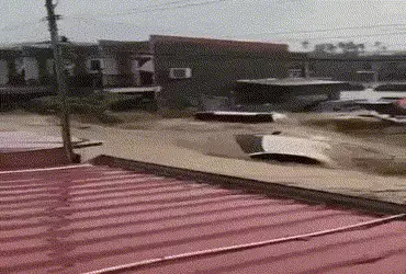 ફિલિપાઇન્સમાં કાલમેગી વાવાઝોડાએ મચાવી તબાહી, મૃત્યુઆંક 241ને પાર, જુઓ ભયાનક દ્રશ્યો