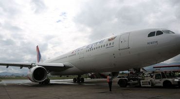 દિલ્હી બાદ હવે કાઠમંડુ એરપોર્ટ પર ટેક્નિકલ ખામી, તમામ વિમાનોની અવરજવર અટકી