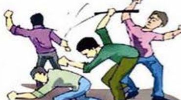 ખોખરામાં બાળકોને રમવાની બાબતમાં દંપતિ ઉપર હુમલો