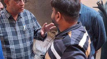 ખાડીયા વોર્ડમાં કોમર્શિયલ બાંધકામોનો ભરડો, દેવજી સરૈયાની પોળના રહીશોને બે દિવસથી પાણી નહીં મળતા હોબાળો