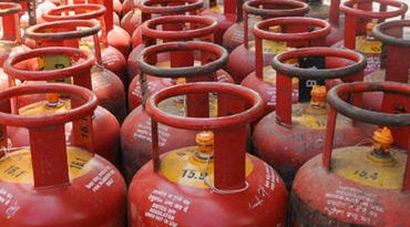 ભારત-અમેરિકા વચ્ચે ઐતિહાસિક ડીલ, LPGની મોટી માત્રામાં કરશે આયાત, શું સિલિન્ડર સસ્તા થશે?