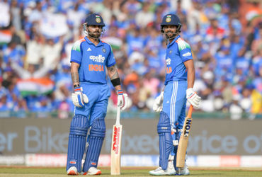 IND vs SA | કોહલીએ સતત બીજી સદી ફટકારતા ગૂંજી ઉઠ્યું સ્ટેડિયમ, ગાયકવાડનો પણ રેકોર્ડ