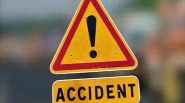 અમદાવાદઃ નારણપુરા લાડલી ચાર રસ્તા પાસે ગમખ્વાર અકસ્માત, એક્ટિવા ચાલકનું ઘટનાસ્થળે જ મોત