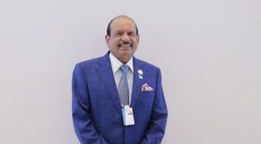 VIDEO: અબજોપતિ હોવા છતાં જાહેર બસમાં મુસાફરી, ભારતીય ઉદ્યોગપતિનો વીડિયો વાઇરલ