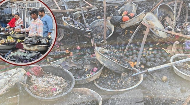 રાજકોટમાં વહેલી સવારે ફ્રુટની લારીઓ બળીને ખાખ, રોજીરોટીને રાખમાં ભળેલી જોઈને વેપારીઓના આંસુ છલકાયા