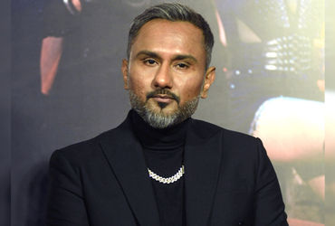 અત્યંત અશ્લીલ ટિપ્પણી કરનારા હની સિંહે માફી માગી, ફેન્સને કહ્યું – ભૂલચૂક માફ કરશો!