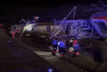 સ્પેનમાં ગોઝારી ટ્રેન દુર્ઘટના: બે હાઈ-સ્પીડ ટ્રેન સામ-સામે અથડાતા 21ના મોત, અનેક ઈજાગ્રસ્ત