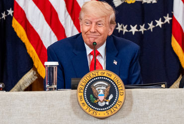 ટ્રમ્પના ગ્રીનલેન્ડ મુદ્દે તેવર નરમ પડ્યા, યુરોપિયન દેશો સામેના ટેરિફનો નિર્ણય પાછો ખેંચ્યો