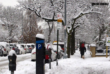 અમેરિકા પર ઇતિહાસનું સૌથી મોટું સંકટ, 8000થી વધારે ફ્લાઈટ્સ કેન્સલ