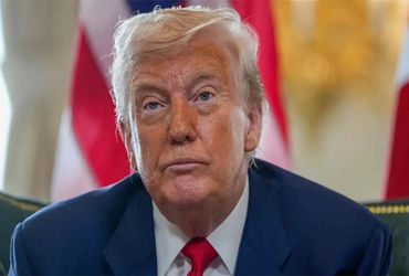 પ્રમુખ ટ્રમ્પની કેનેડા પર 100 ટકા ટેરિફ નાંખવાની ધમકી
