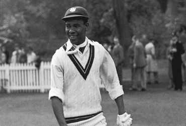 સતત 5 સદી ફટકારી વર્લ્ડ રેકોર્ડ સર્જનારો એકમાત્ર ખેલાડી, છઠ્ઠી સેન્ચુરીમાં એક ભૂલ ભારે પડી!