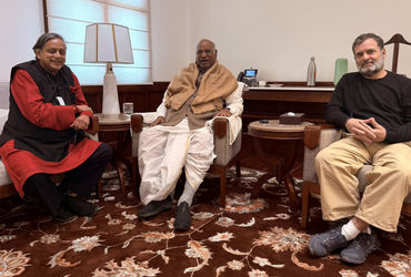 કોંગ્રેસમાં આંતરિક ખેંચતાણ સમાપ્ત! શશી થરૂરની રાહુલ ગાંધી અને ખડગે સાથે બેઠક, જુઓ શું કહ્યું