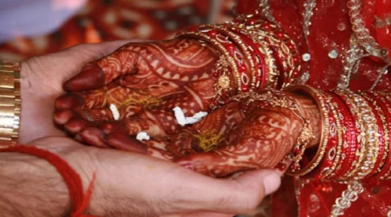 Chanakya Niti : પતિ-પત્ની વચ્ચે અણબનાવ રહે છે? તો આ સલાહ માનો, ચાણક્યએ આપી સુખી જીવનની ચાવી