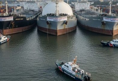 મુંબઈના દરિયાકાંઠે 3 શંકાસ્પદ તેલ ટેન્કર જપ્ત:ઈરાને કહ્યું- જહાજો સાથે અમારો કોઈ સંબંધ નથી; અમેરિકાના પ્રતિબંધિત શિપ સાથે તેમના IMO નંબર મેચ