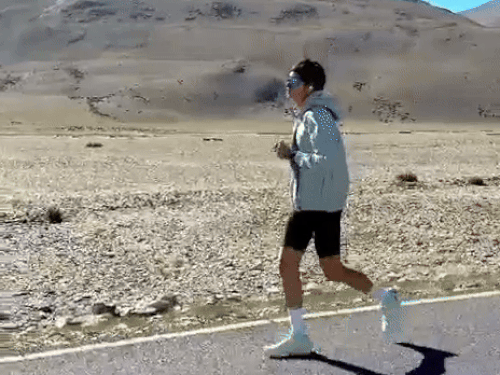 રાજસ્થાનની સૂફિયા 98 કલાક સુધી ખતરનાક પહાડો પર દોડી:ગિનીસ વર્લ્ડ રેકોર્ડમાં નામ નોંધાયું, પહેલા પણ મનાલી-લેહના રસ્તા પર દોડી હતી