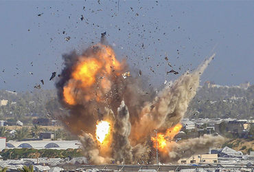 છડેચોક ઈઝરાયલે યુદ્ધવિરામનો ભંગ કર્યો, ગાઝા પર ભયાનક એર સ્ટ્રાઈકમાં 30ના મોત