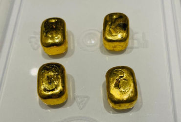 અમદાવાદ એરપોર્ટ પર બેંગકોકથી આવેલા મુસાફરના મોંઢામાં છુપાવેલું ₹17 લાખનું સોનું ઝડપાયું, કસ્ટમ્સ વિભાગની કાર્યવાહી