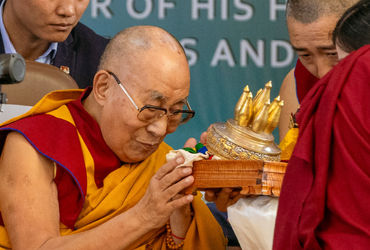 દલાઈ લામા 90 વર્ષની વયે ‘ગ્રેમી ઍવૉર્ડ’;  બેસ્ટ ઓડિયો બુક, નેરેશન અને સ્ટોરી ટેલિંગ શ્રેણીમાં વિજેતા