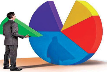 6 વર્ષ પછી લિસ્ટેડ કંપનીઓમાં પ્રમોટર હોલ્ડિંગ 50% થી નીચે