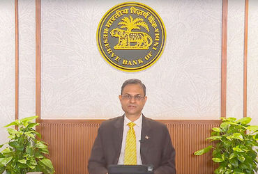 સોના-ચાંદીની કિંમતોમાં ભારે ઉથલપાથલ વચ્ચે RBIનો મોટો નિર્ણય! ઈન્ફ્લેશન મોનિટરિંગ ફ્રેમવર્કમાં સમાવેશ