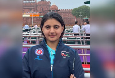 ગુજરાત યુનિવર્સિટી ગેસ્ટ હાઉસમાં વિદ્યાર્થિનીનો આપઘાતનો મામલો: ભેદી મોત પાછળનું કારણ અકબંધ, યુવતીનો મોબાઈલ FSL તપાસમાં મોકલાયો