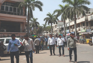 વડોદરામાં હવે, ઠંડીની વિદાય નિશ્ચિત : બપોરે ગરમીનો અહેસાસ થતાં લોકો એસી, પંખા ચલાવવા માટે મજબૂર