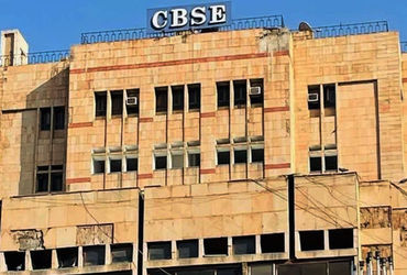 CBSEનો મોટો નિર્ણય: હવે શિક્ષકો પેનથી નહીં પણ કોમ્પ્યુટર પર પેપર ચેક કરશે, જાણો શું છે OSM સિસ્ટમ?